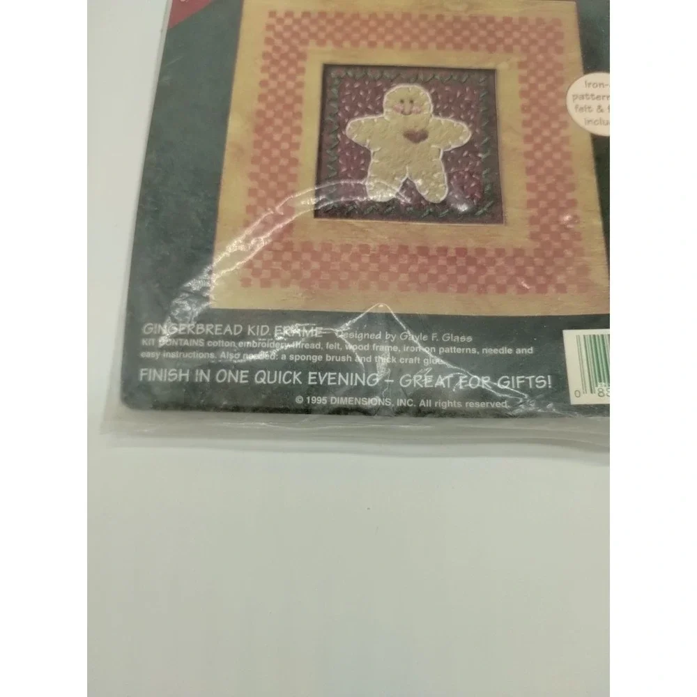 Sunset Gingerbread Kid Frame Felt Applique Picture Kit Christmas